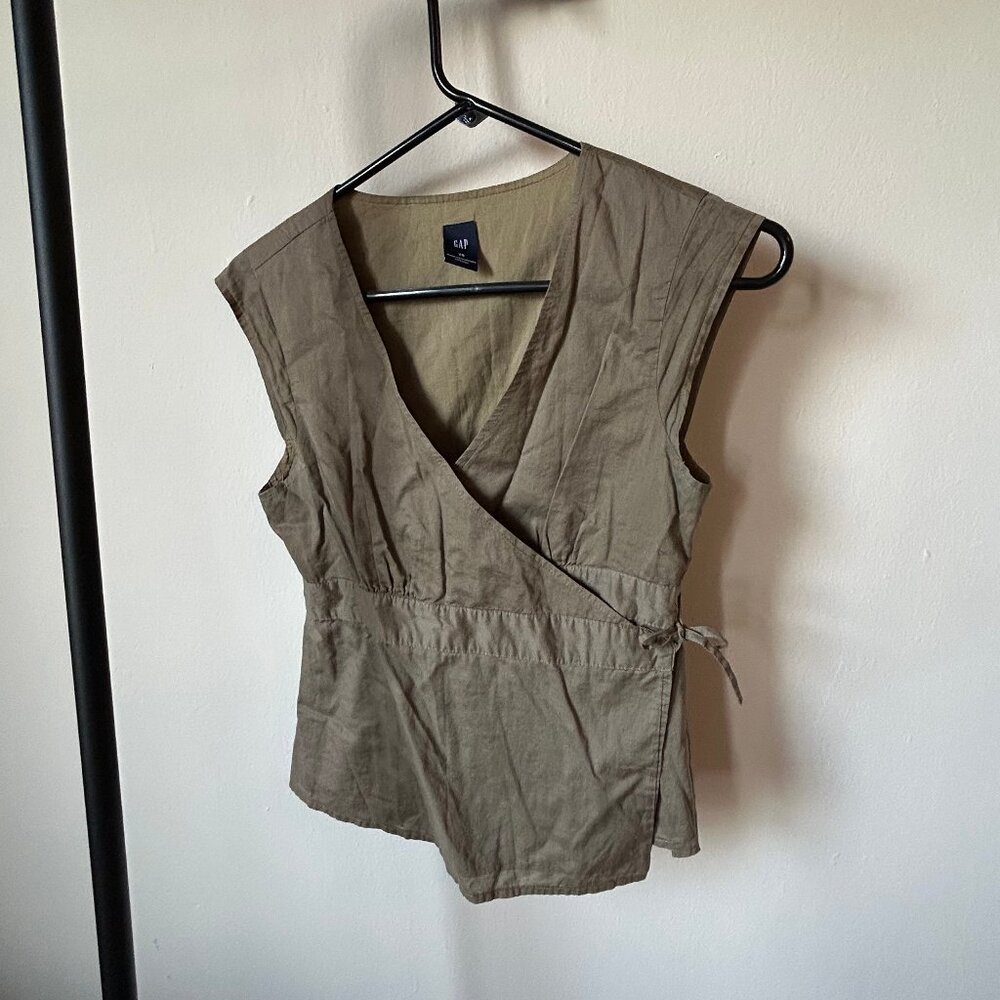 GAP Olive Green sleeveless criss-cross top - XS